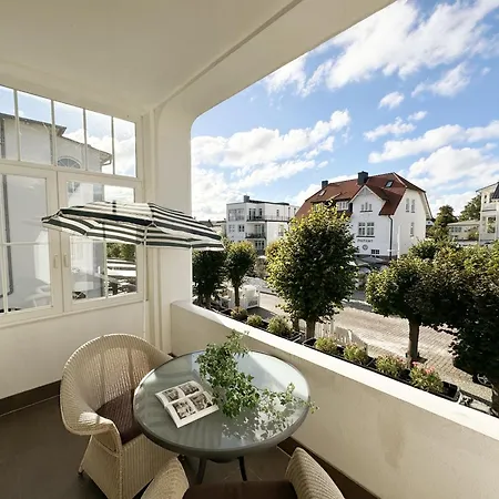 Haus Irene Вилла Зеллин