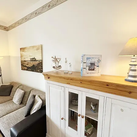 Haus Irene Sellin (Rugen)